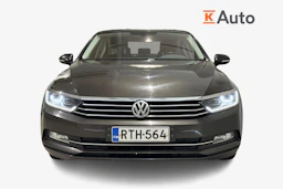 ruskea (beige) Volkswagen Passat 2018 kuva 4.