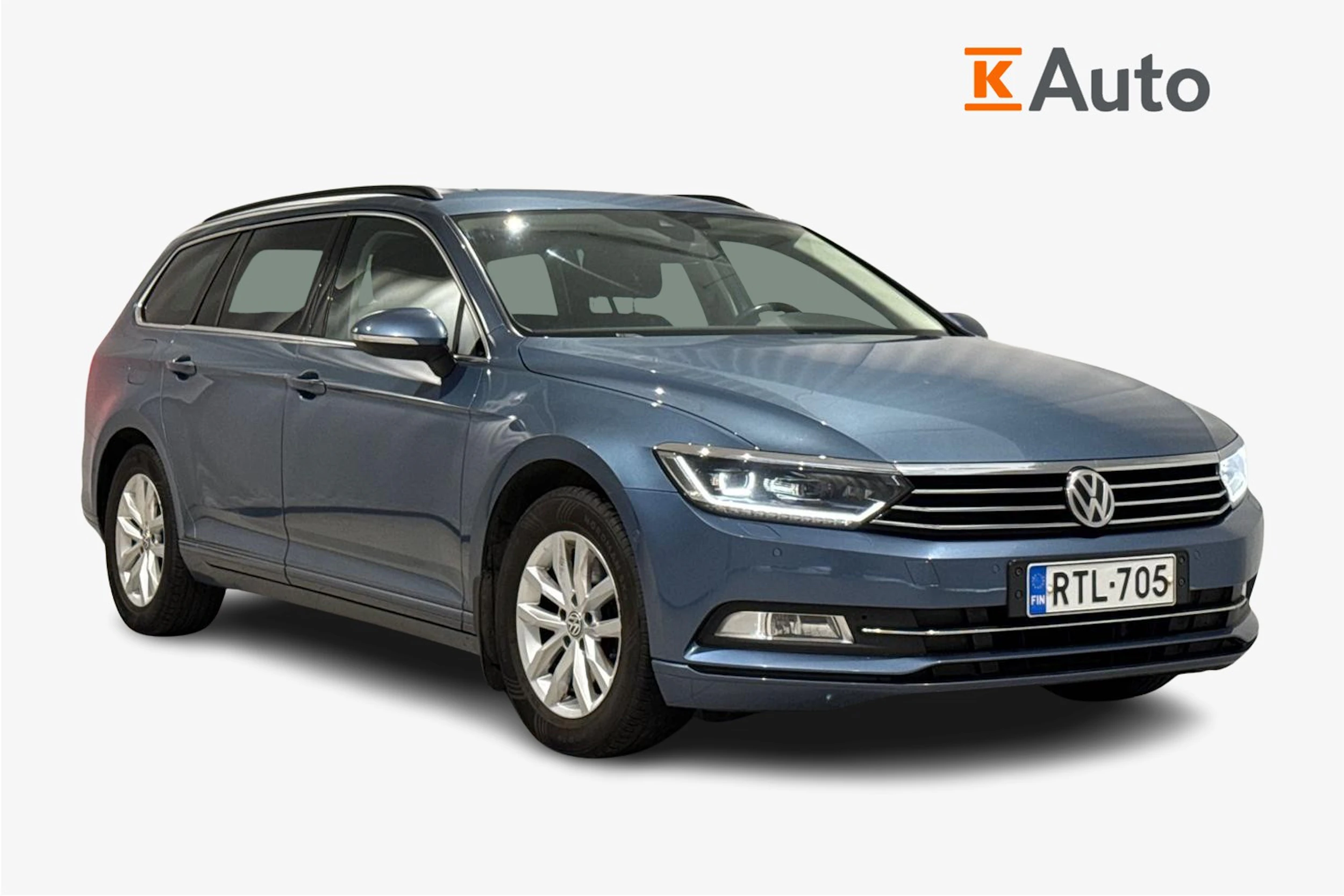met. sininen Volkswagen Passat 2018 kuva 1.