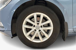 met. sininen Volkswagen Passat 2018 kuva 12.
