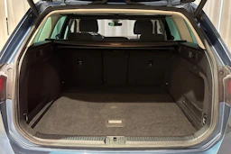 met. sininen Volkswagen Passat 2018 kuva 17.