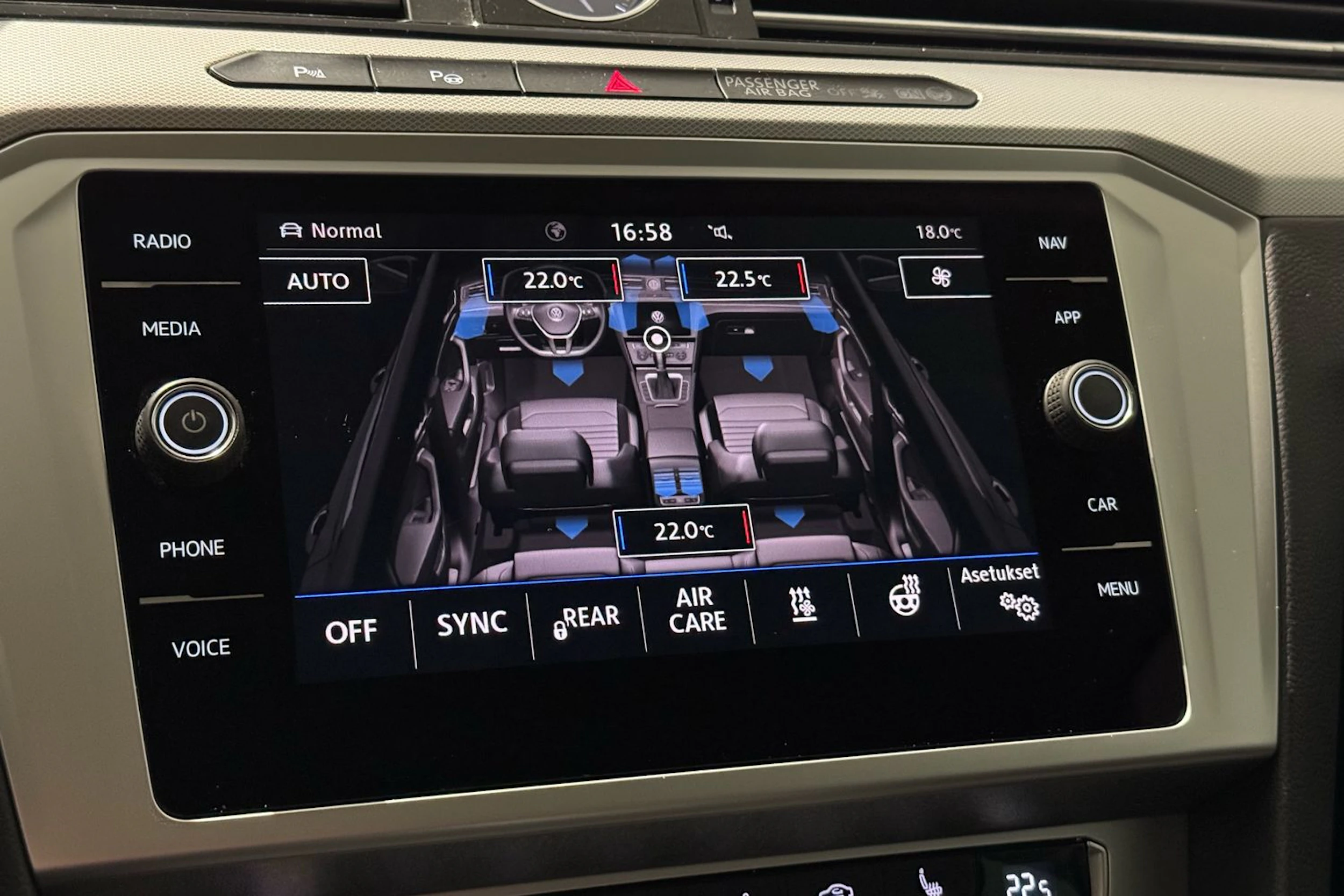 met. sininen Volkswagen Passat 2018 kuva 25.