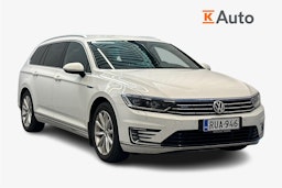 valkoinen Volkswagen Passat 2017 kuva 1.