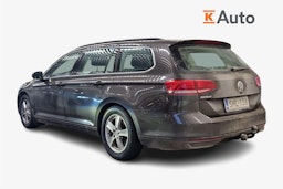 Ruskea (beige) Volkswagen PASSAT 2017 kuva 2.