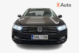 Ruskea (beige) Volkswagen PASSAT 2018 kuva 4.