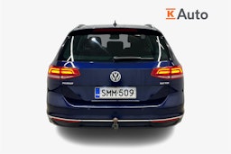 sininen Volkswagen Passat 2018 kuva 3.