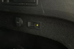 harmaa Volkswagen Passat 2018 kuva 7.
