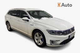 Valkoinen Volkswagen PASSAT 2017 kuva 1.