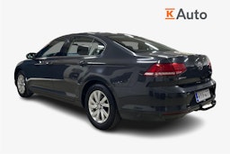 Harmaa Volkswagen PASSAT 2017 kuva 2.