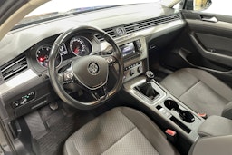 Harmaa Volkswagen PASSAT 2017 kuva 7.