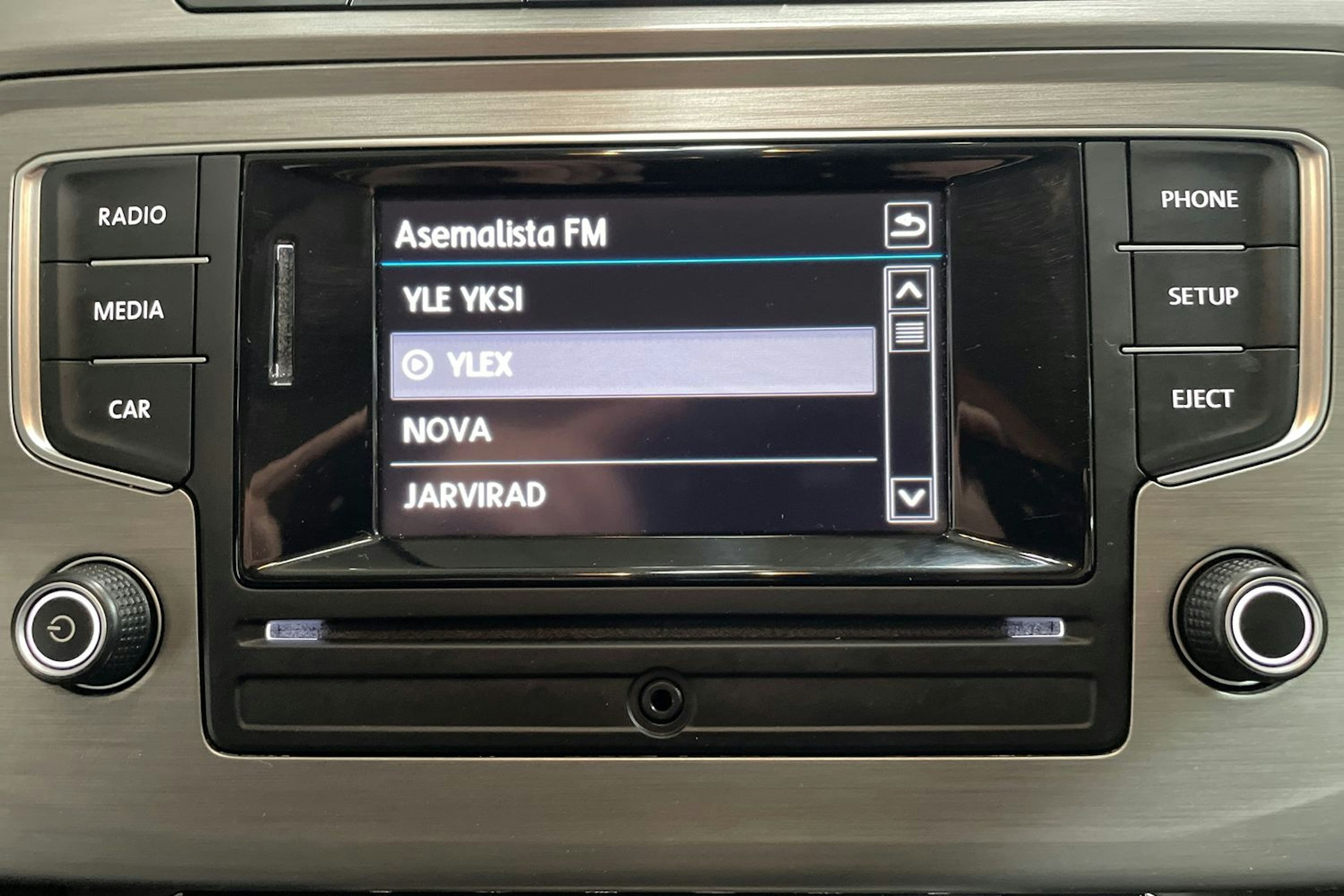 Harmaa Volkswagen PASSAT 2017 kuva 18.