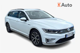 valkoinen Volkswagen Passat 2017 kuva 1.