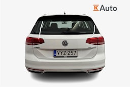 valkoinen Volkswagen Passat 2017 kuva 3.