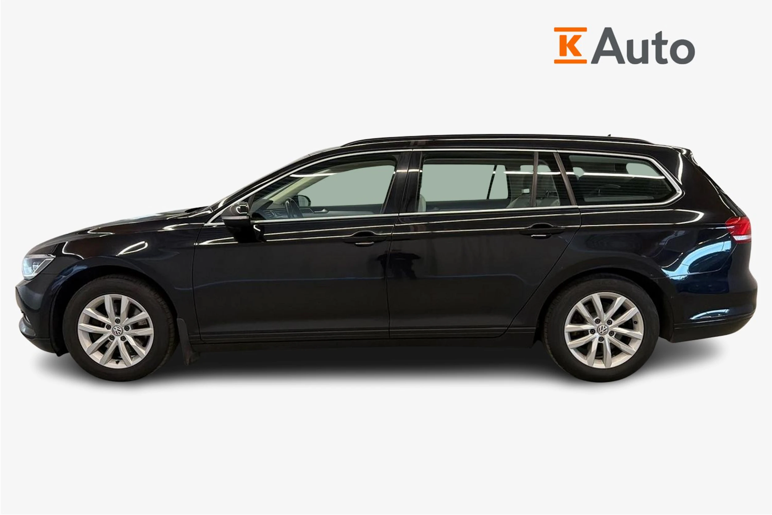 musta Volkswagen Passat 2017 kuva 5.
