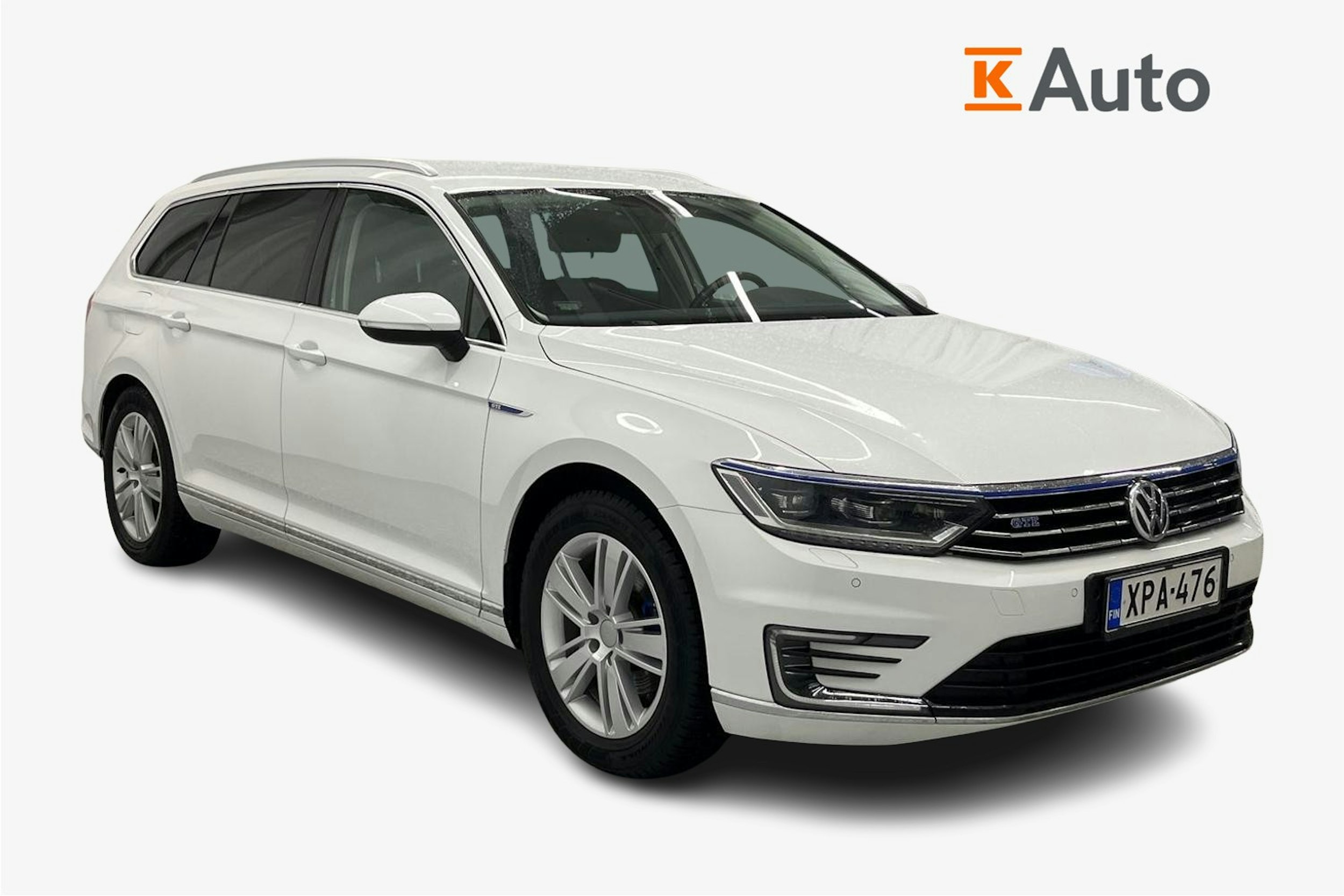 Valkoinen Volkswagen PASSAT 2017 kuva 1.