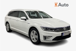 Valkoinen Volkswagen PASSAT 2017 kuva 1.