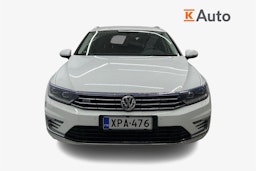 Valkoinen Volkswagen PASSAT 2017 kuva 4.