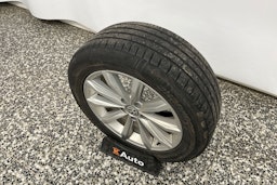 Valkoinen Volkswagen PASSAT 2017 kuva 11.