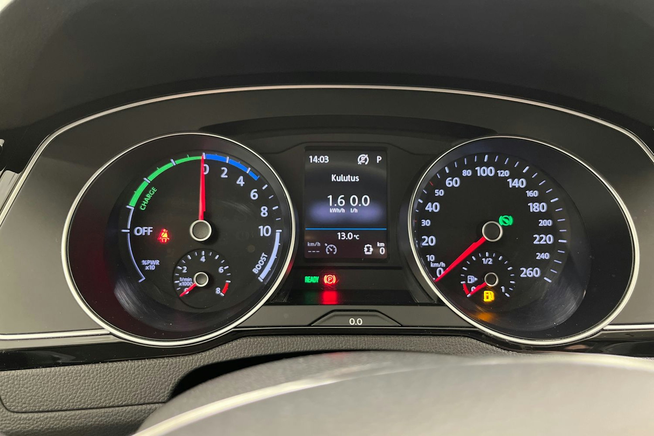 Valkoinen Volkswagen PASSAT 2017 kuva 19.