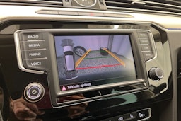 Valkoinen Volkswagen PASSAT 2017 kuva 21.