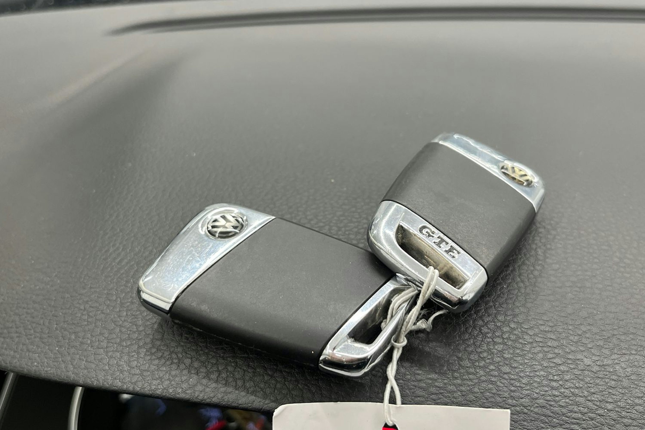 Valkoinen Volkswagen PASSAT 2017 kuva 25.