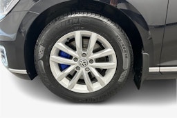 musta Volkswagen Passat 2017 kuva 9.