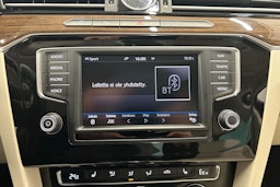 musta Volkswagen Passat 2017 kuva 22.