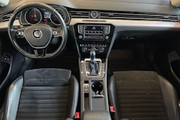 Valkoinen Volkswagen PASSAT 2017 kuva 7.