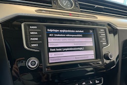 Valkoinen Volkswagen PASSAT 2017 kuva 23.