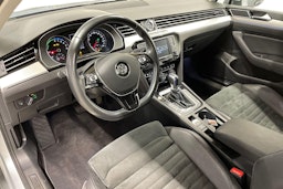 hopea Volkswagen Passat 2017 kuva 7.