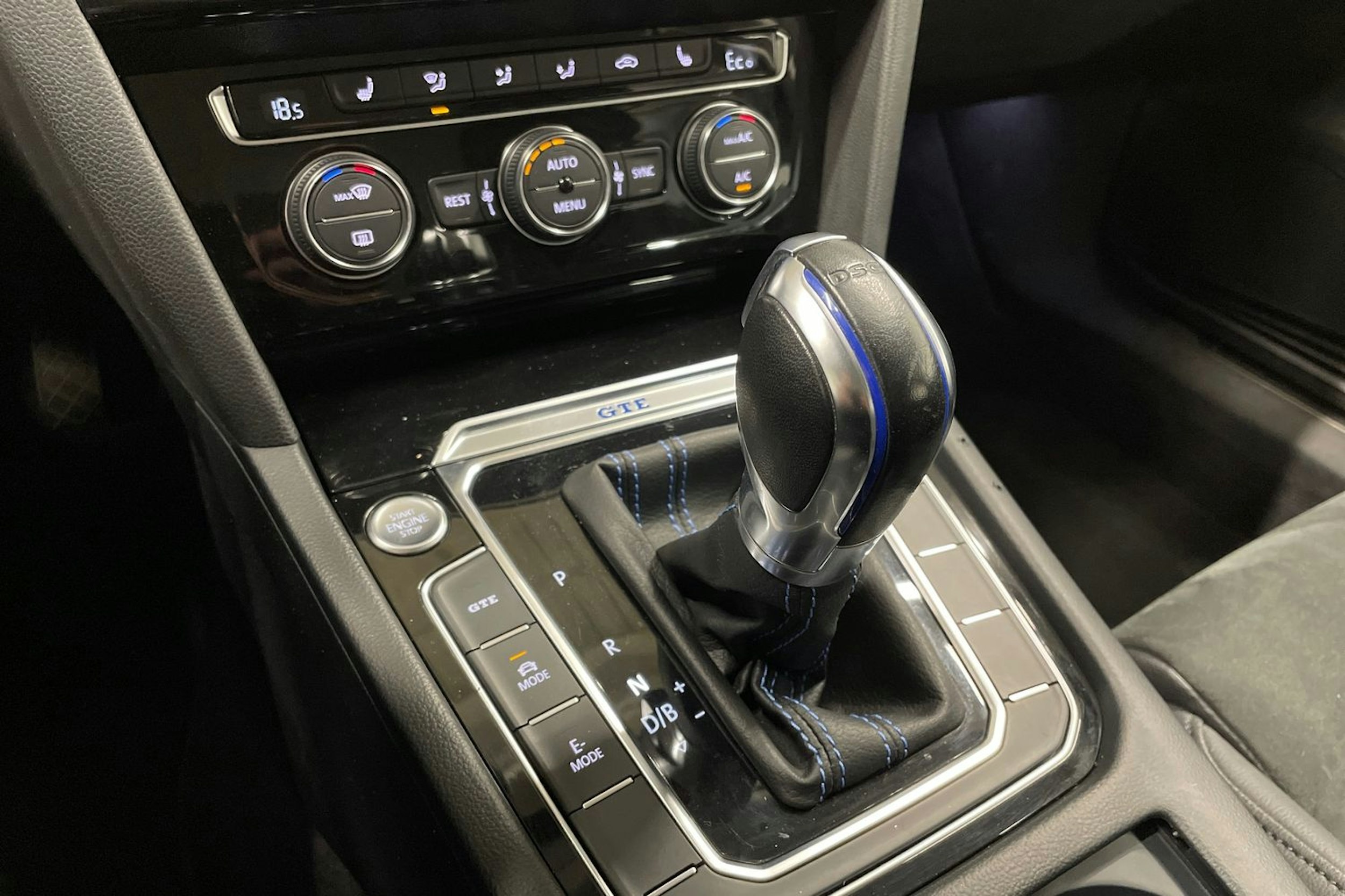 hopea Volkswagen Passat 2017 kuva 20.