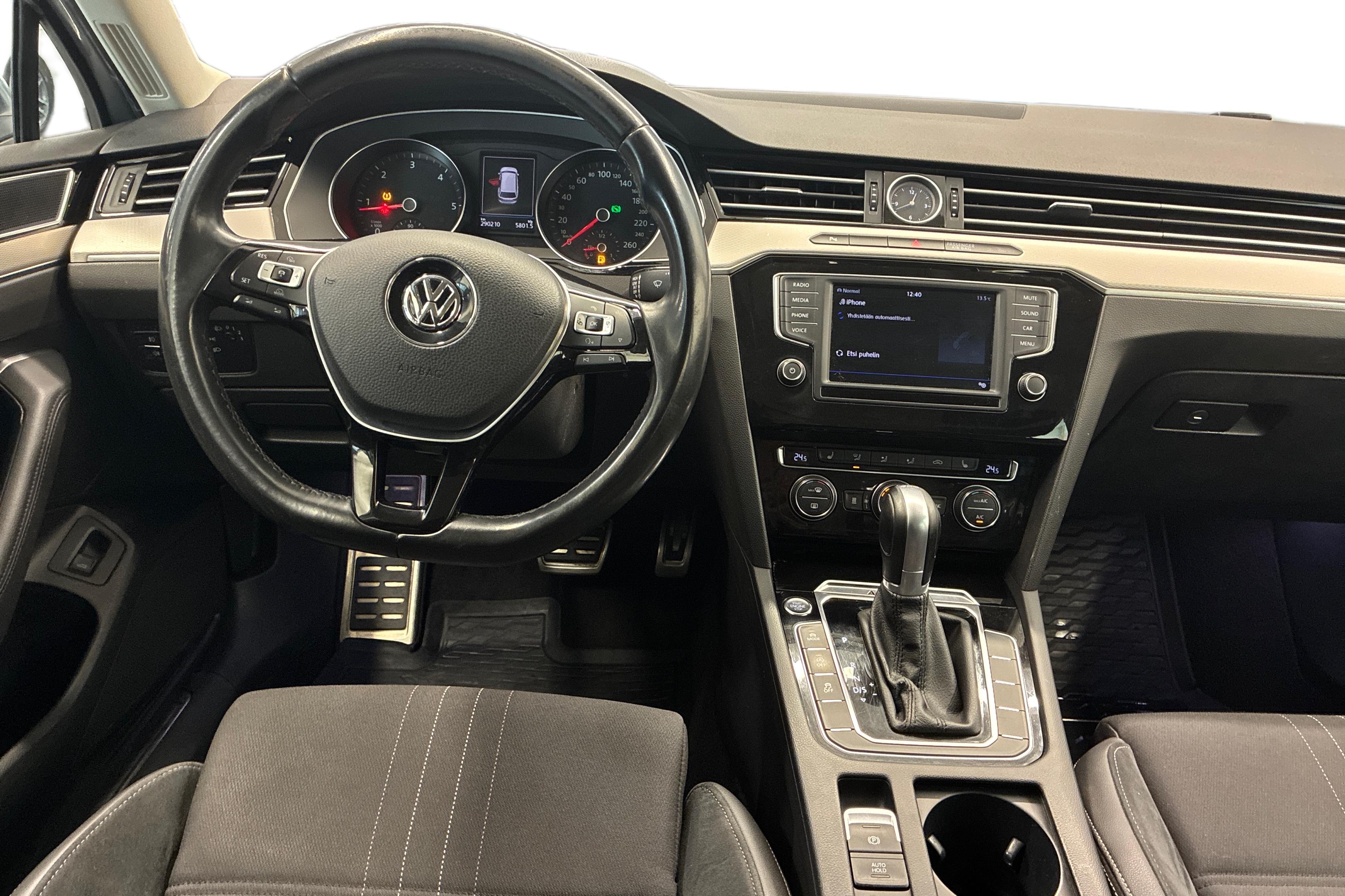 Volkswagen Passat 2017, kuva 7/18