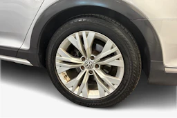 Harmaa Volkswagen PASSAT 2017 kuva 12.