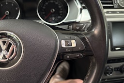 Musta Volkswagen PASSAT 2017 kuva 20.