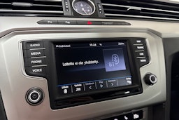 Musta Volkswagen PASSAT 2017 kuva 23.