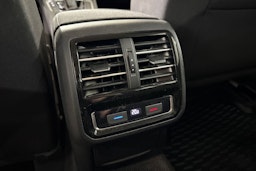 Musta Volkswagen PASSAT 2017 kuva 31.