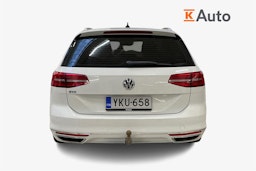 valkoinen Volkswagen Passat 2017 kuva 3.