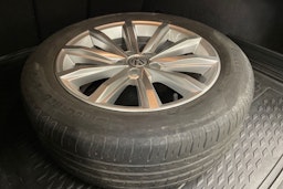 valkoinen Volkswagen Passat 2017 kuva 14.