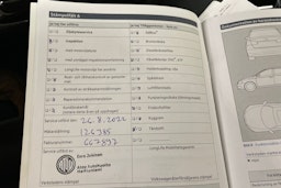 valkoinen Volkswagen Passat 2017 kuva 35.