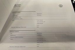 valkoinen Volkswagen Passat 2017 kuva 39.