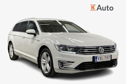 valkoinen Volkswagen Passat 2018 kuva 1.