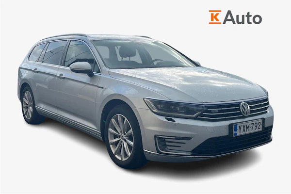 Volkswagen Passat Variant GTE Plug-In Hybrid 160 kW (218 hv) DSG-automaatti