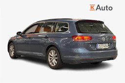 sininen Volkswagen Passat 2017 kuva 2.