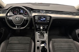 Harmaa Volkswagen PASSAT 2017 kuva 9.