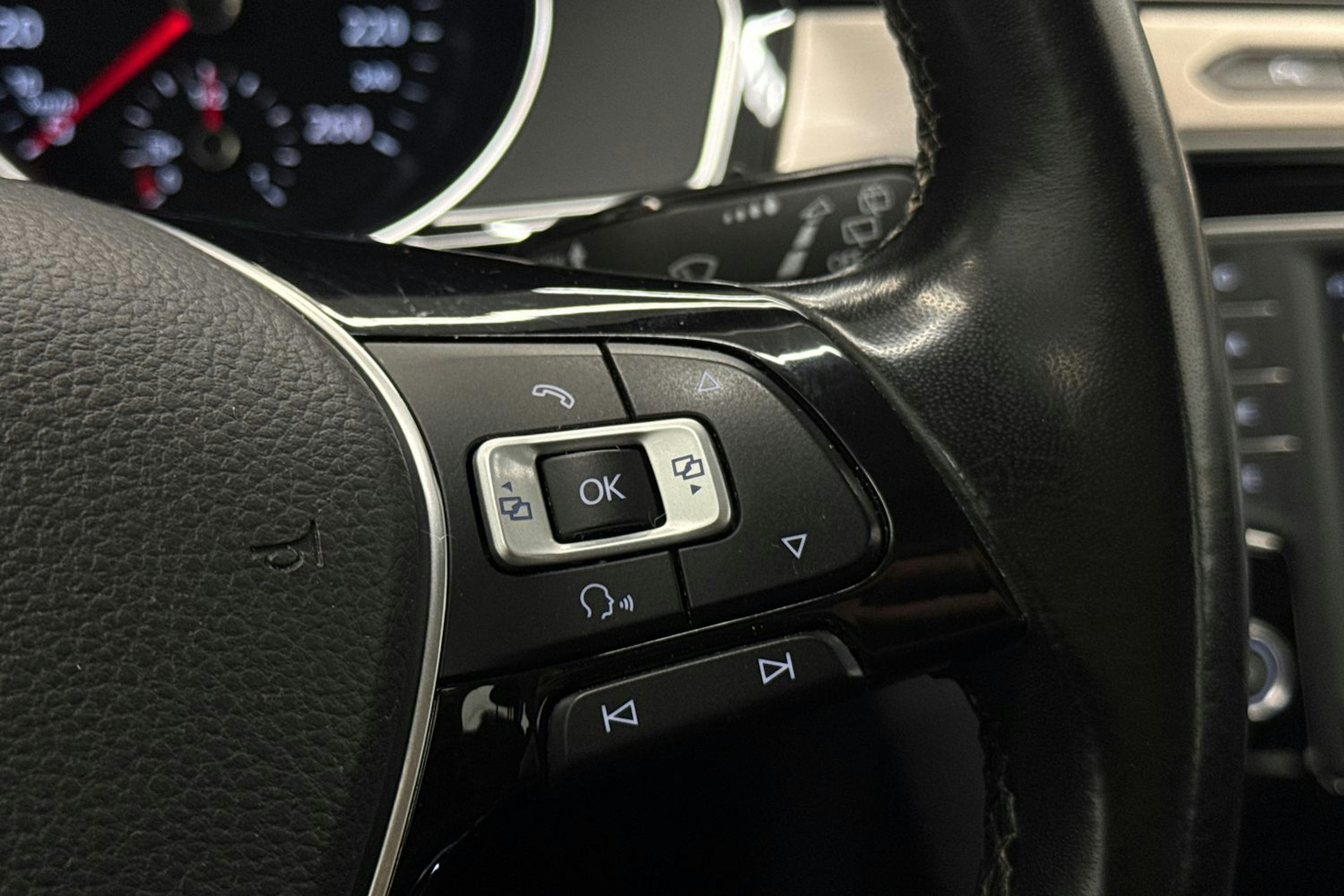 Harmaa Volkswagen PASSAT 2017 kuva 15.