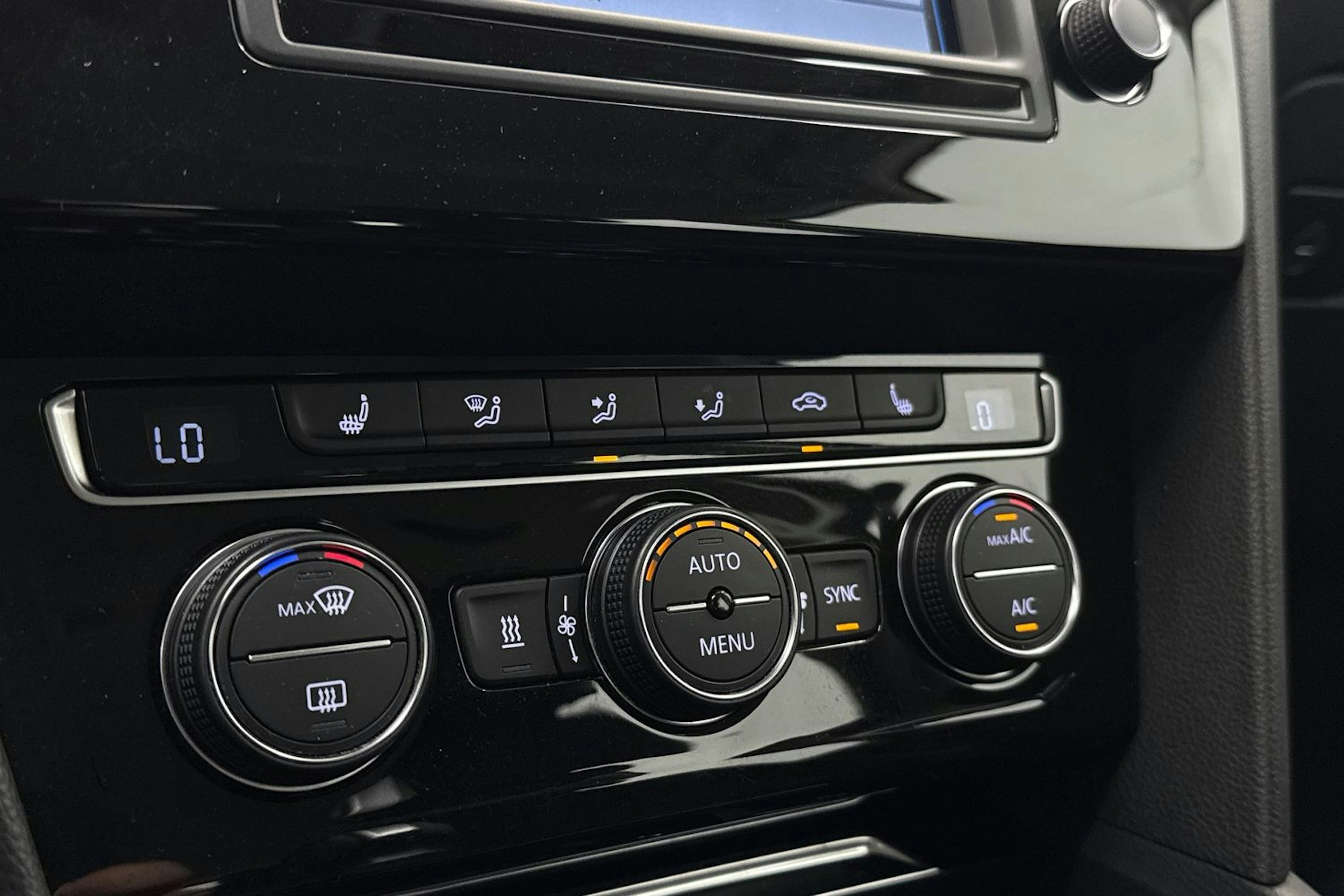 Harmaa Volkswagen PASSAT 2017 kuva 31.