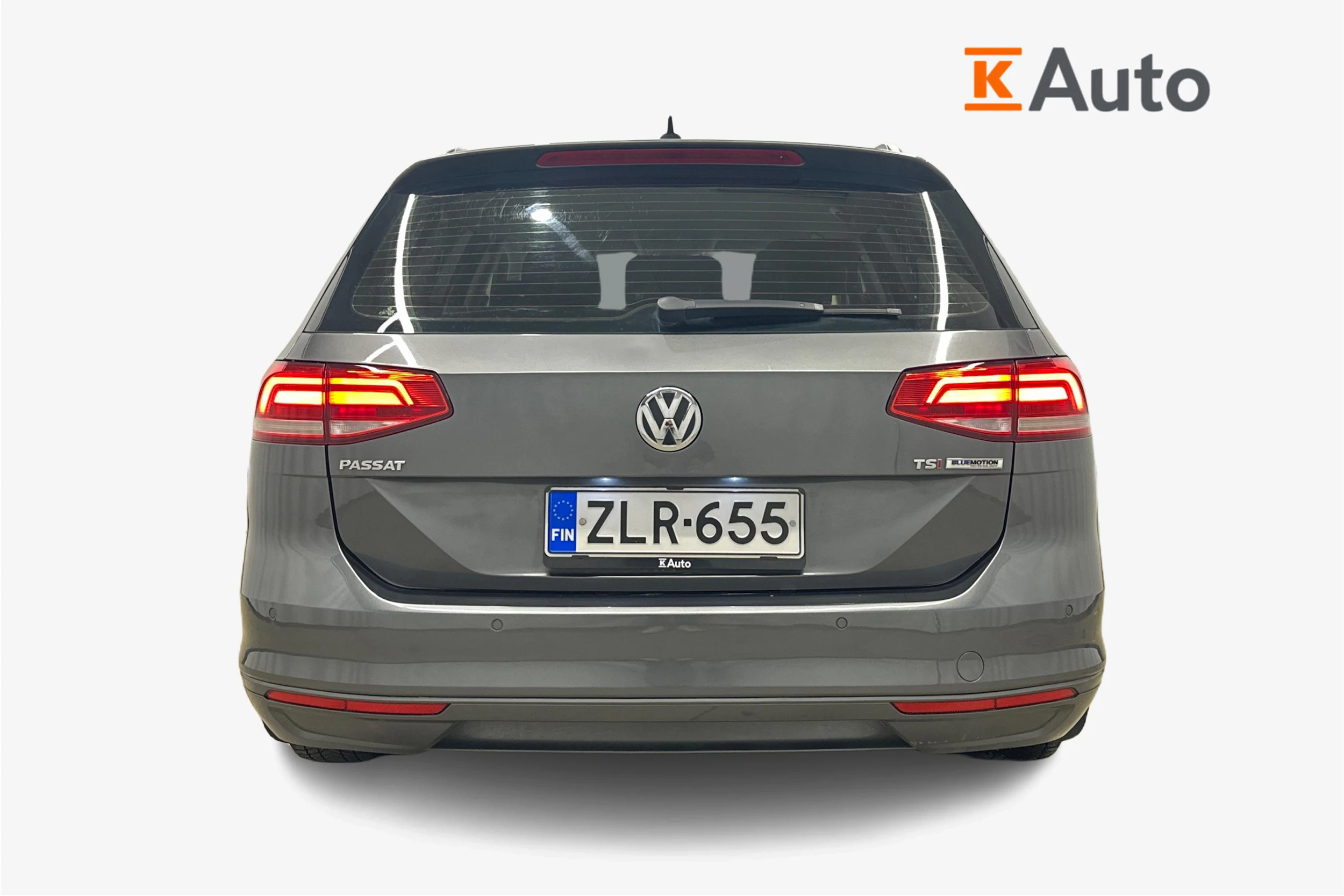 met. harmaa Volkswagen Passat 2017 kuva 4.