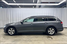 met. harmaa Volkswagen Passat 2017 kuva 7.