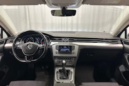 met. harmaa Volkswagen Passat 2017 kuva 15.