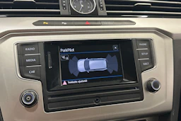 met. harmaa Volkswagen Passat 2017 kuva 23.