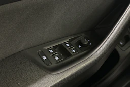 met. harmaa Volkswagen Passat 2017 kuva 27.